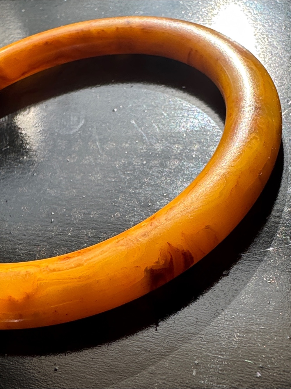 Yellow Marbled Egg Yolk Bakelite Bangle - Picture 5 of 13